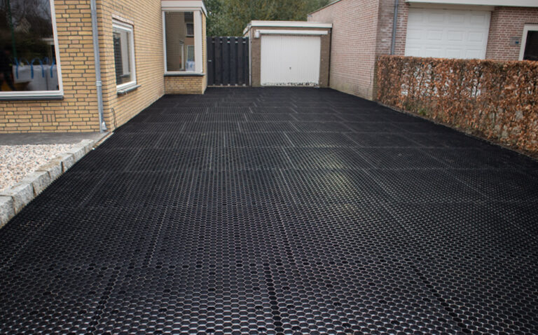 Eurogravel Grid – Revolutionizing Gravel Driveways and Paths with Stability and Style